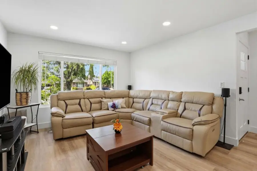 2362 Renfield Way, San Jose, CA 95148 - #3