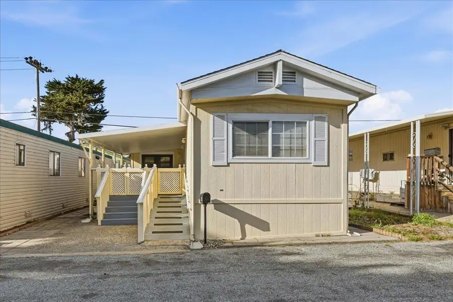 3128 Crescent Avenue #4, Marina, CA 93933 - #2