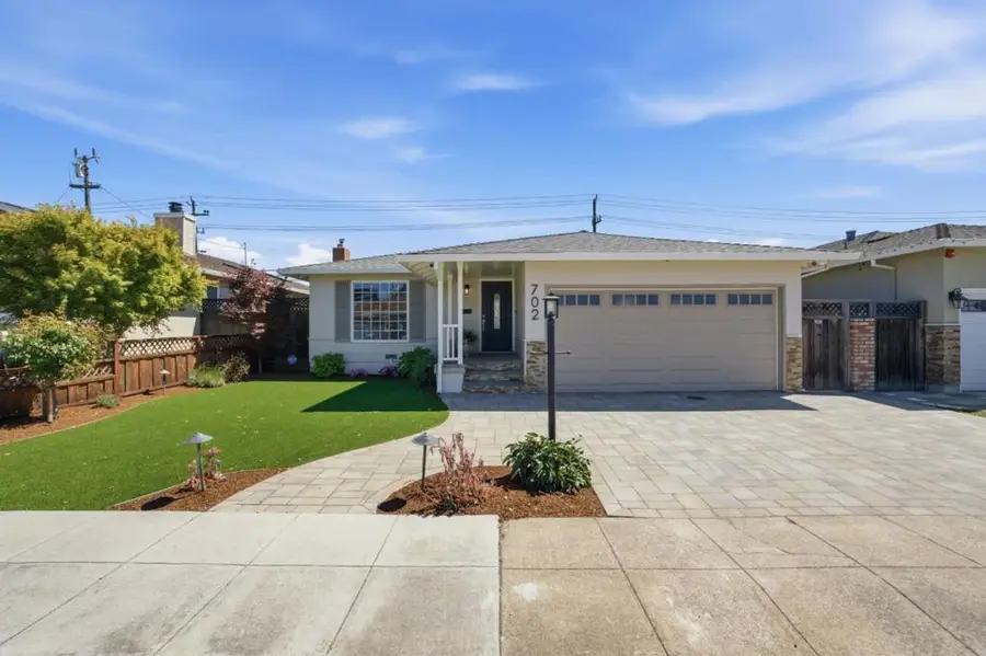 702 Fiesta Drive, San Mateo, CA 94403 - #2
