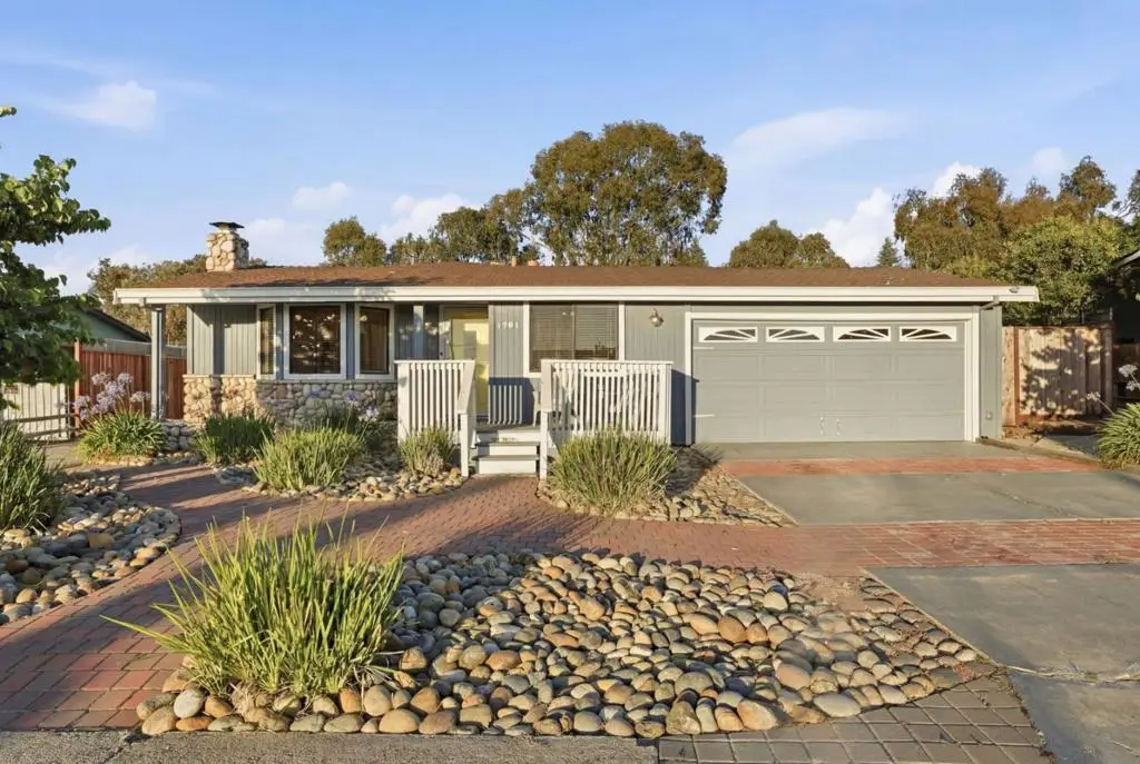 1301 Highland Drive, Hollister, CA 95023 - #1