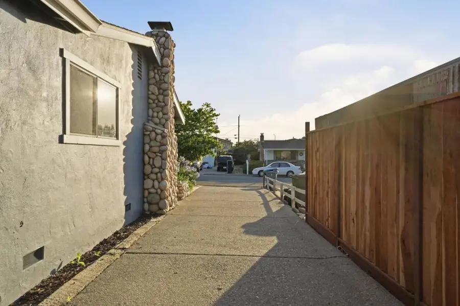 1301 Highland Drive, Hollister, CA 95023 - #3