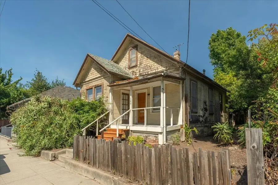 146 Market Street, Santa Cruz, CA 95060 - #2