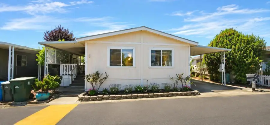 500 W Tenth Street #29, Gilroy, CA 95020 - #2