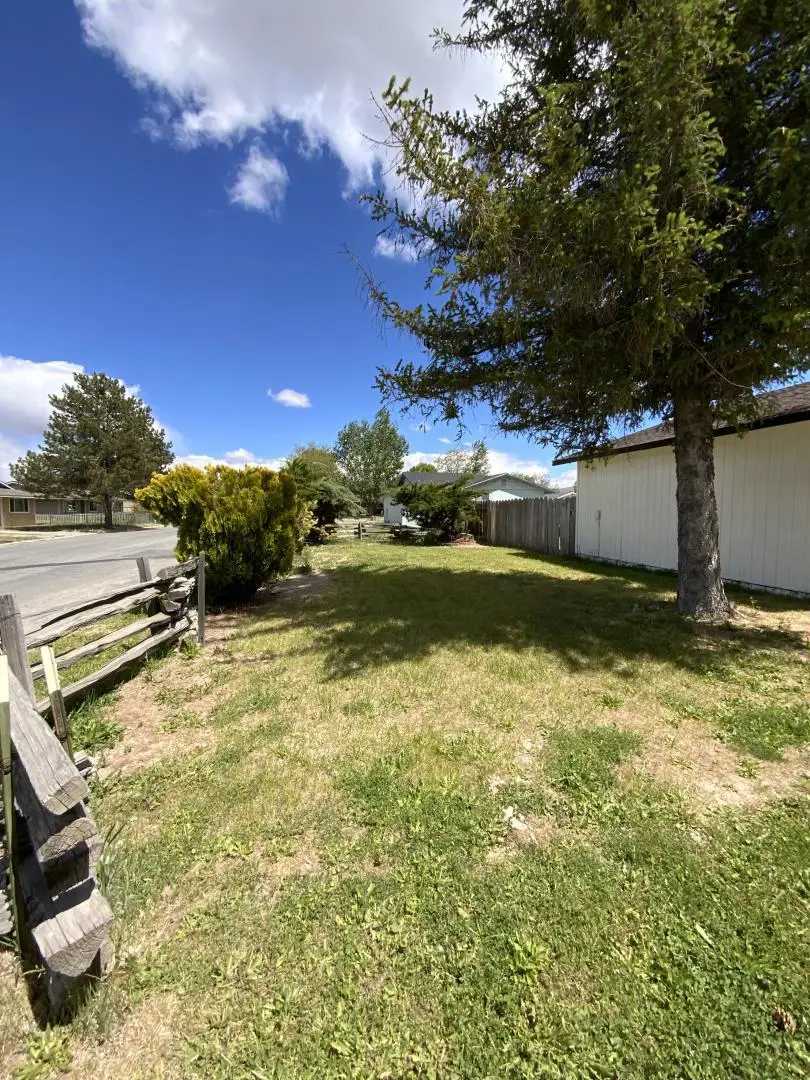 709950 Willow Street, Susanville, CA 96130 - #3