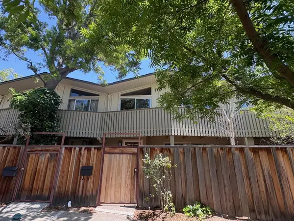 1155 Weyburn Lane #26, San Jose, CA 95129