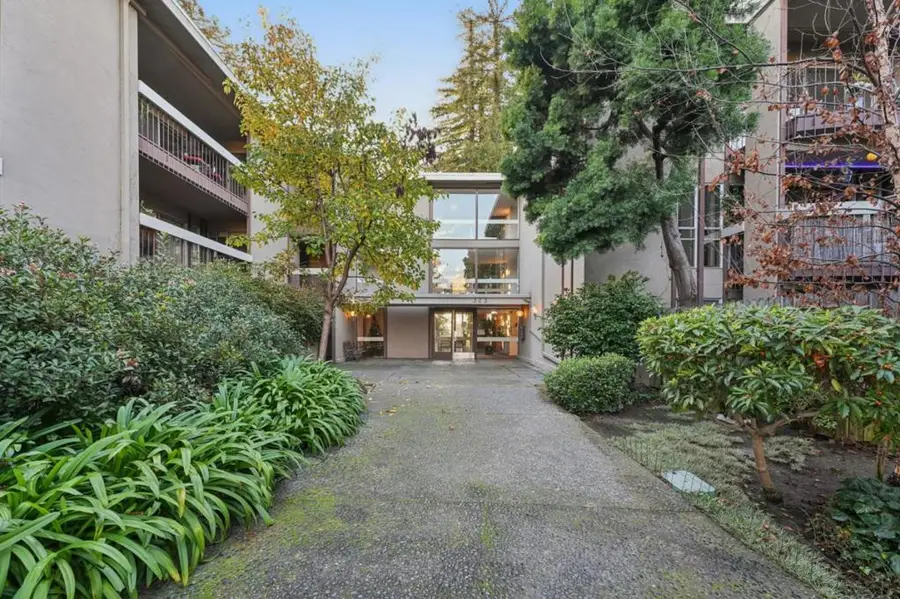 323 Monte Vista Avenue #203, Oakland, CA 94611 - #3
