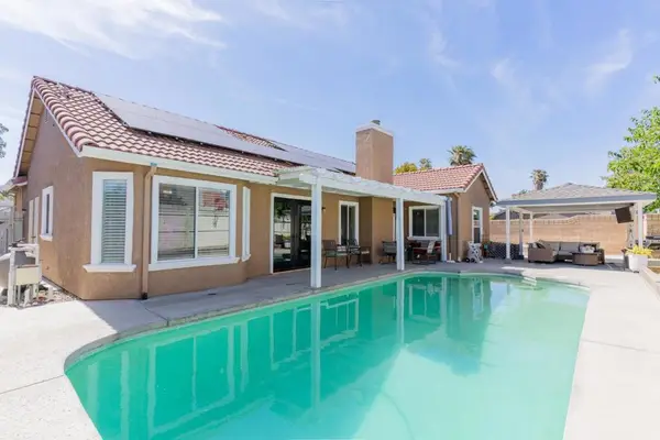 656 Grape Court, Los Banos, CA 93635