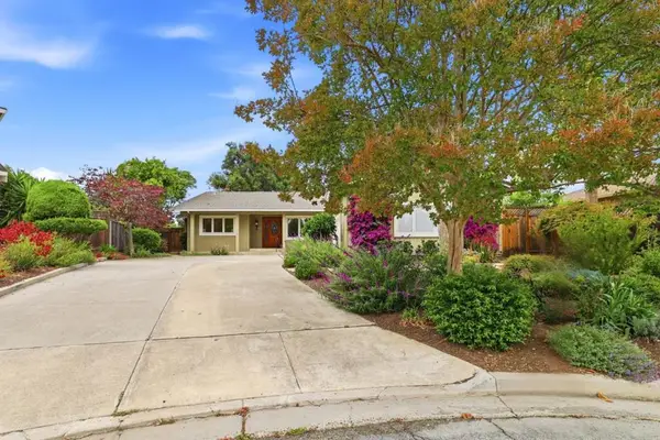 18967 Palo Oaks Court, Saratoga, CA 95070