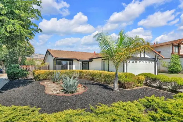2876 White Acres Drive, San Jose, CA 95148