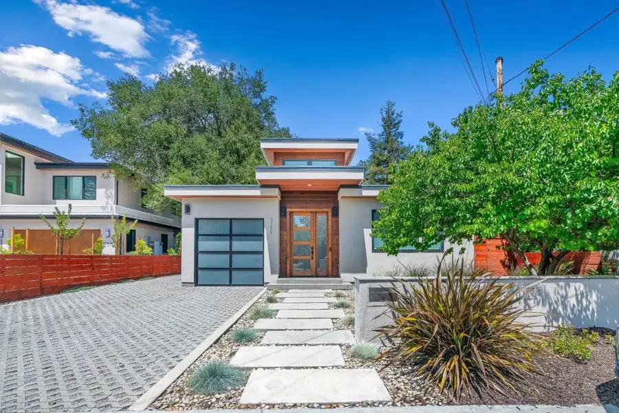 3751 El Centro Street, Palo Alto, CA 94306 - #3