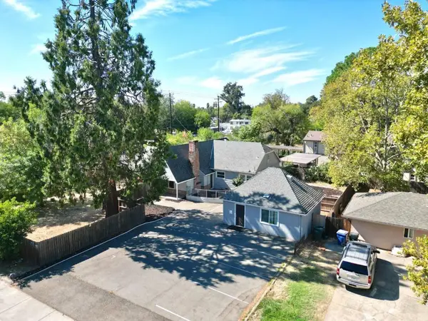 2905 Garfield Avenue, Carmichael, CA 95608