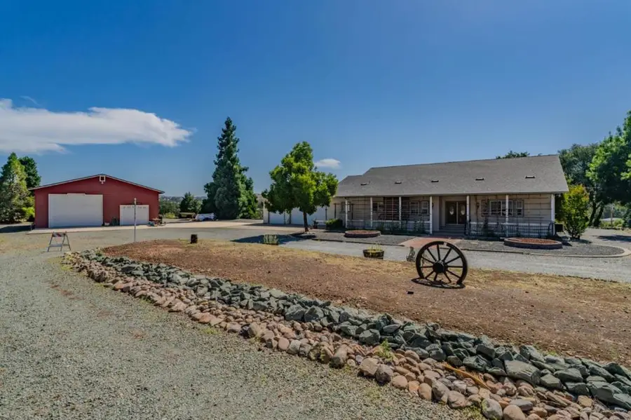 11 Duck Creek Court, Valley Springs, CA 95252 - #2