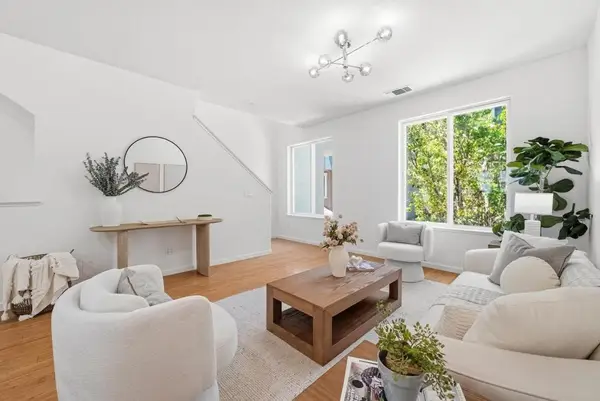 909 Alta Mar Terrace, San Jose, CA 95126