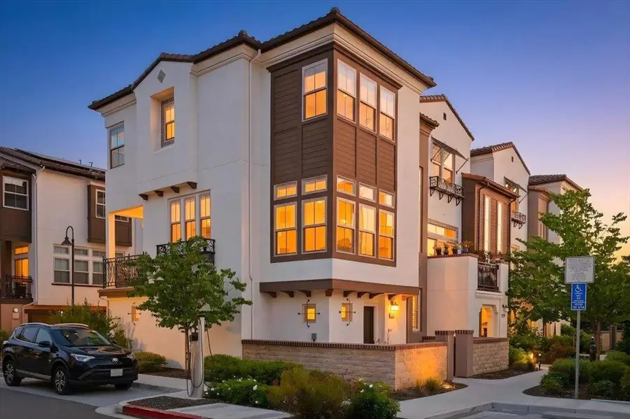 2360 Toledo Terrace, Mountain View, CA 94043 - #2