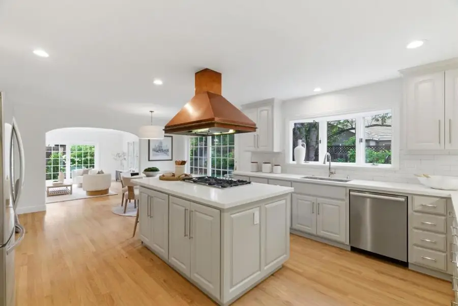 8 Almendra Lane, Los Altos, CA 94022 - #3