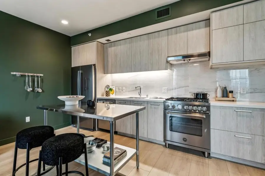 188 W St James Street #11010, San Jose, CA 95110 - #3