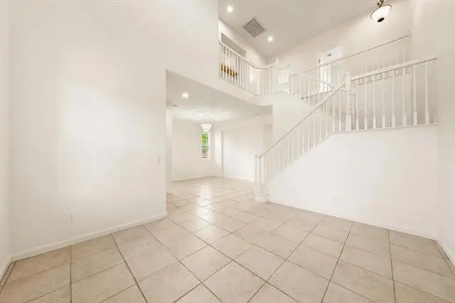 5700 Gold Poppy Way, Elk Grove, CA 95757 - #3