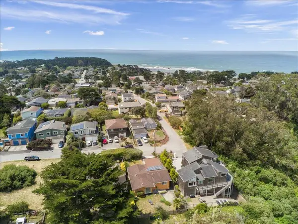 807 Tierra Alta Street, Moss Beach, CA 94038
