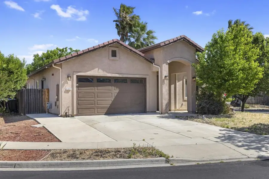 1027 Winter Lane, Patterson, CA 95363 - #2