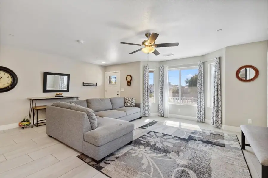 22356 Arnott Drive, Chowchilla, CA 93610 - #3