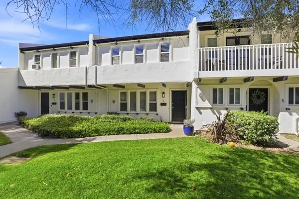 16345 Los Gatos Boulevard #6, Los Gatos, CA 95032