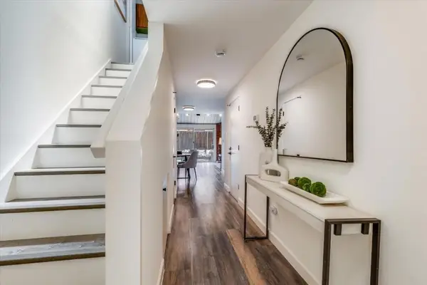 631 Midrock, Mountain View, CA 94043