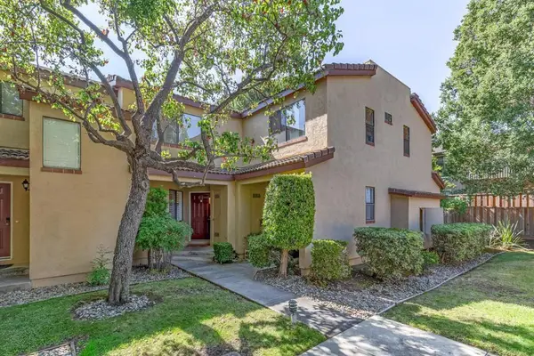 227 Ada Avenue #M, Mountain View, CA 94043