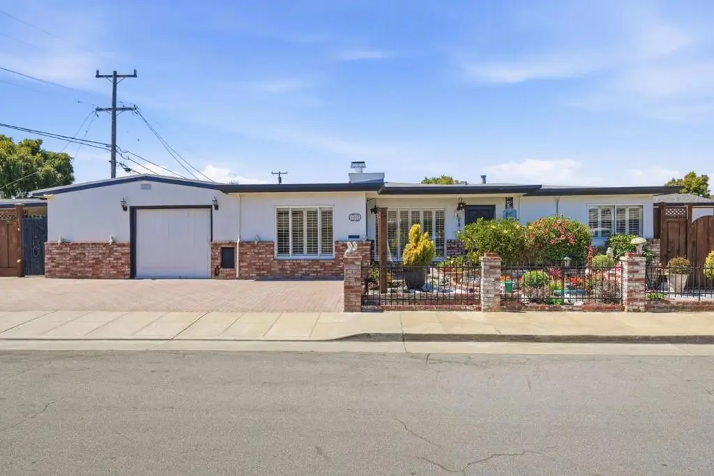 605 E 39th Avenue, San Mateo, CA 94403 - #1