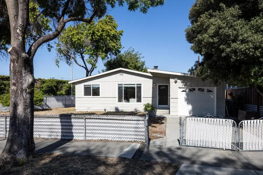828 San Saba Court, Sunnyvale, CA 94085 - #2