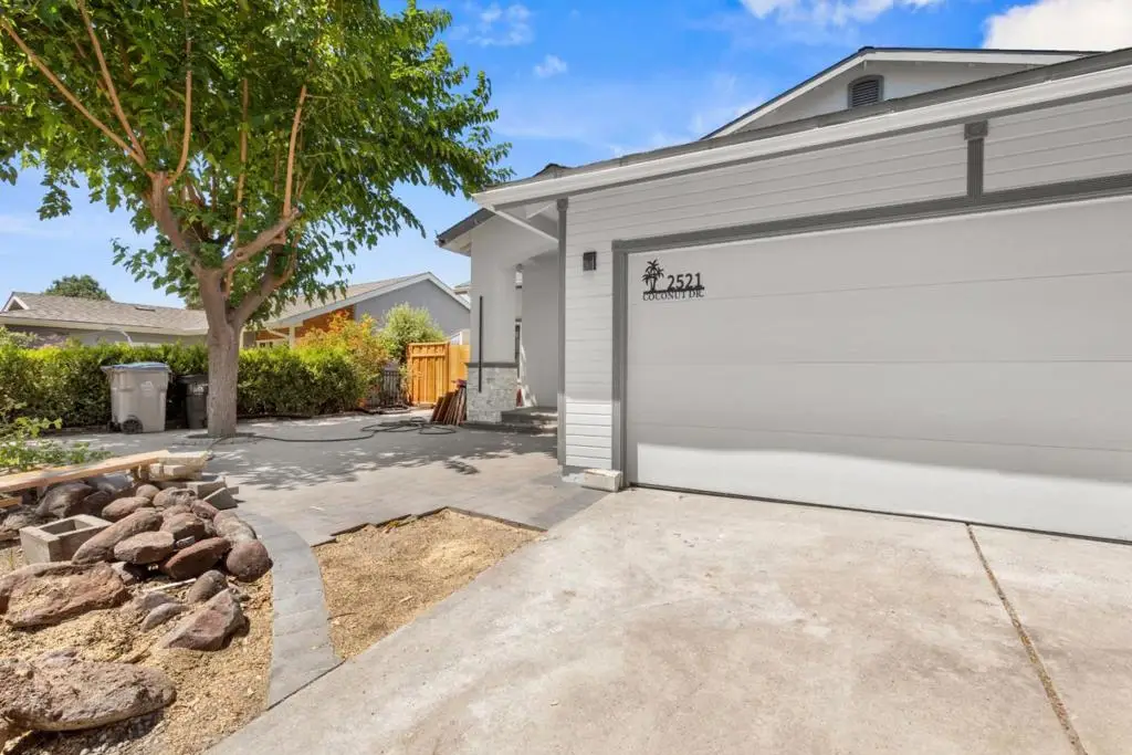 2521 Coconut Drive, San Jose, CA 95148 - #1
