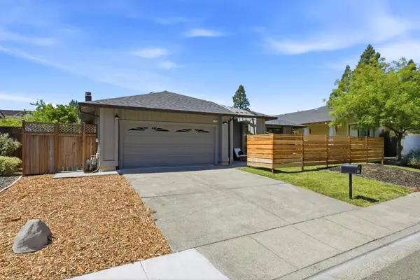 1068 San Francisco Way, Rohnert Park, CA 94928