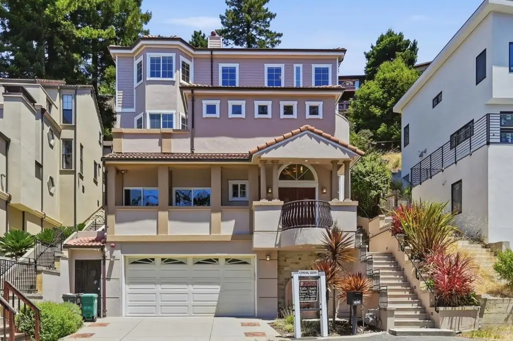 7420 Skyline Boulevard, Oakland, CA 94611 - #1