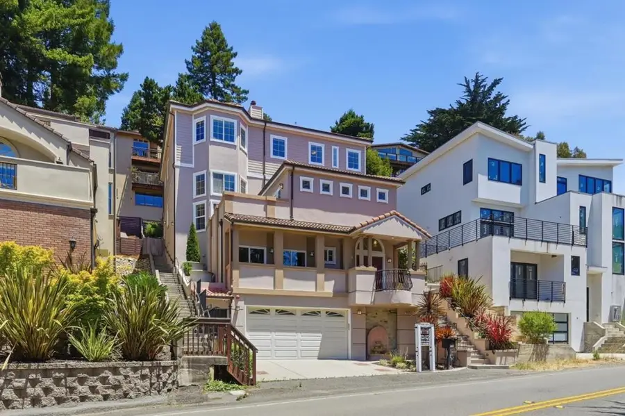 7420 Skyline Boulevard, Oakland, CA 94611 - #2