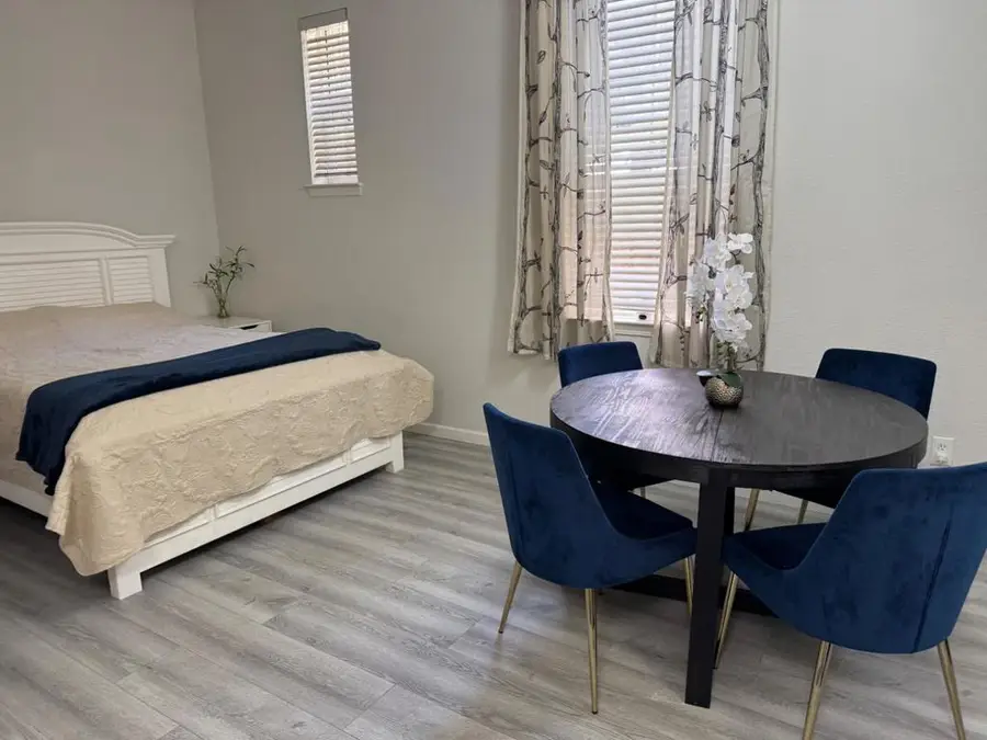516 Martha Street #101, San Jose, CA 95112 - #3