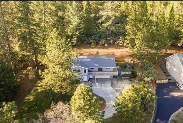 15126 Carrie Drive, Grass Valley, CA 95949