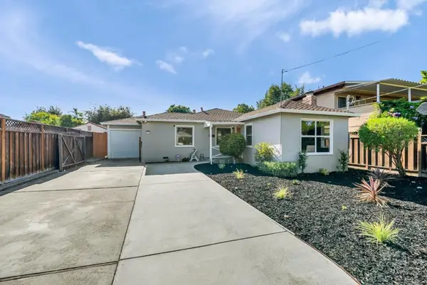 389 Lastreto Avenue, Sunnyvale, CA 94085