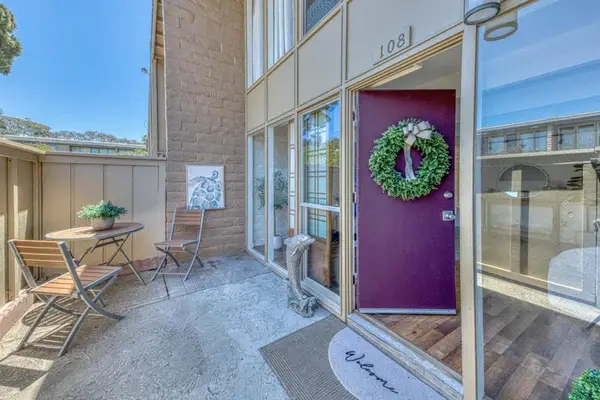 451 Dela Vina Avenue #108, Monterey, CA 93940