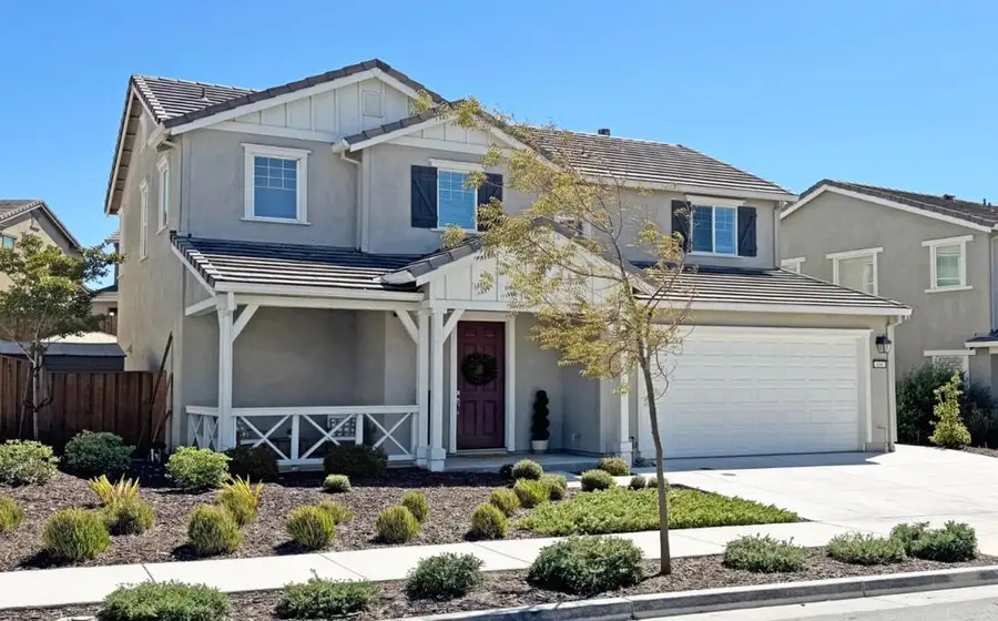 450 Thistle Street, Hollister, CA 95023 - #3
