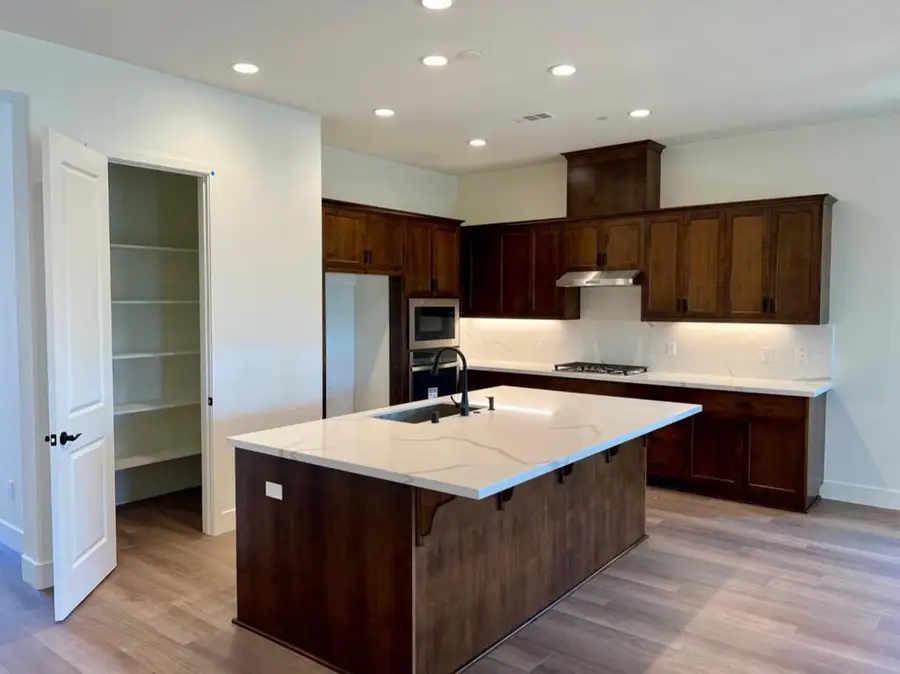 2106 White Oak Drive, Hollister, CA 95023 - #2