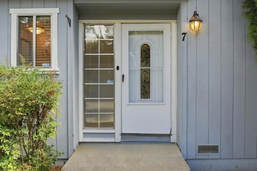 20115 Redwood Road #7, Castro Valley, CA 94546 - #2