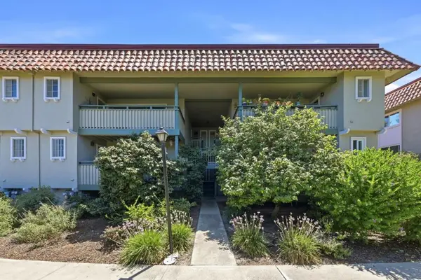 2745 Mauricia Avenue #B, Santa Clara, CA 95051