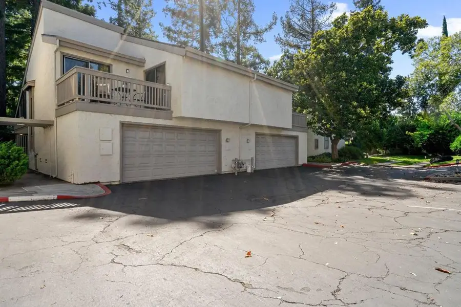 19626 Vineyard Lane, Saratoga, CA 95070 - #2