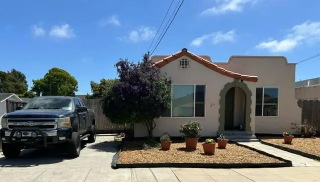 Address Withheld By Seller, Salinas, CA 93901 - #1