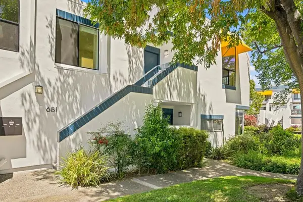 681 Portofino Lane, Foster City, CA 94404