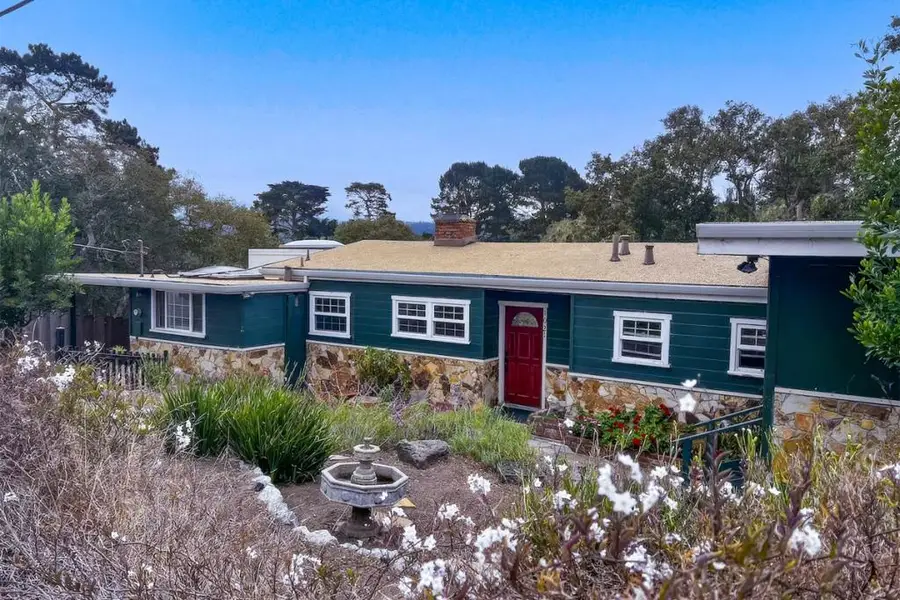 1021 Johnson Street, Monterey, CA 93940 - #2