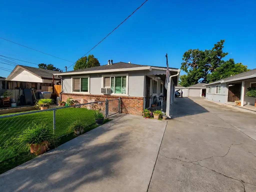 855 N 16th Street, San Jose, CA 95112 - #1