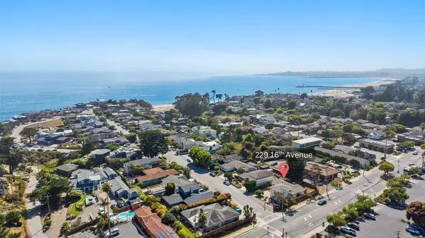 229 16th Avenue, Santa Cruz, CA 95062