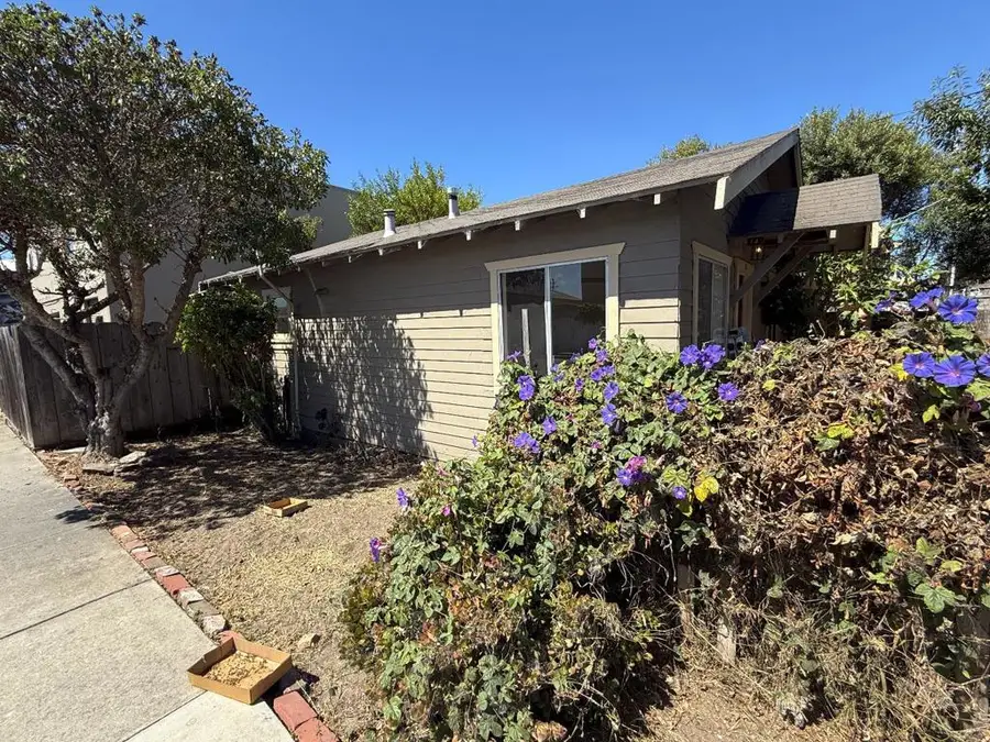 684 Dias Avenue, Sand City, CA 93955 - #2