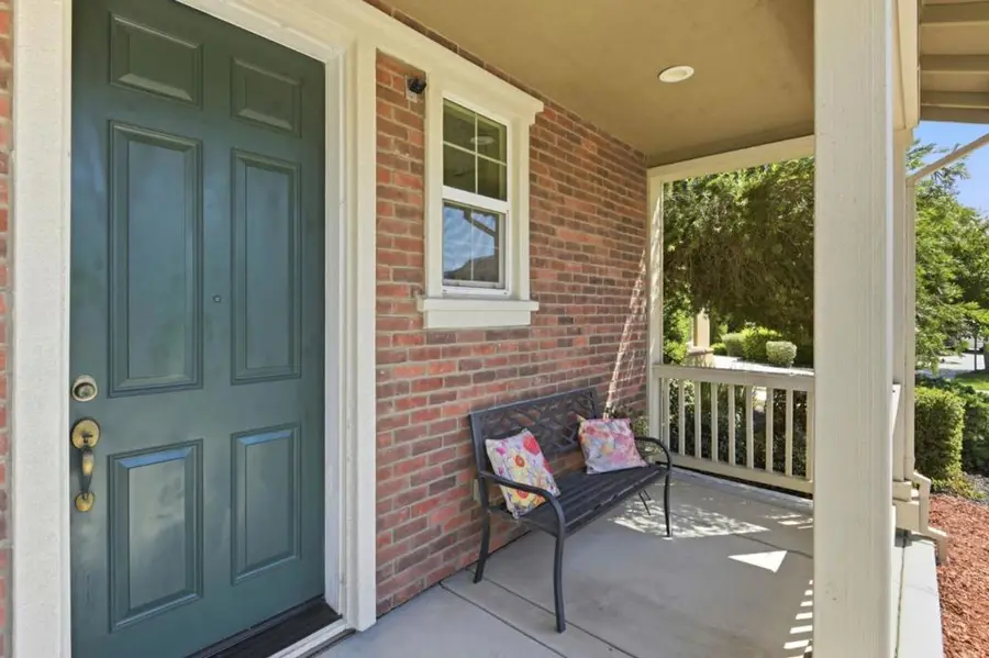 561 E Marcello Avenue, Mountain House, CA 95391 - #2