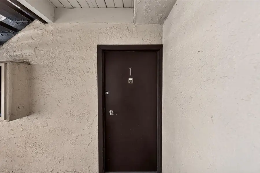 304 Tradewinds Drive #1, San Jose, CA 95123 - #3